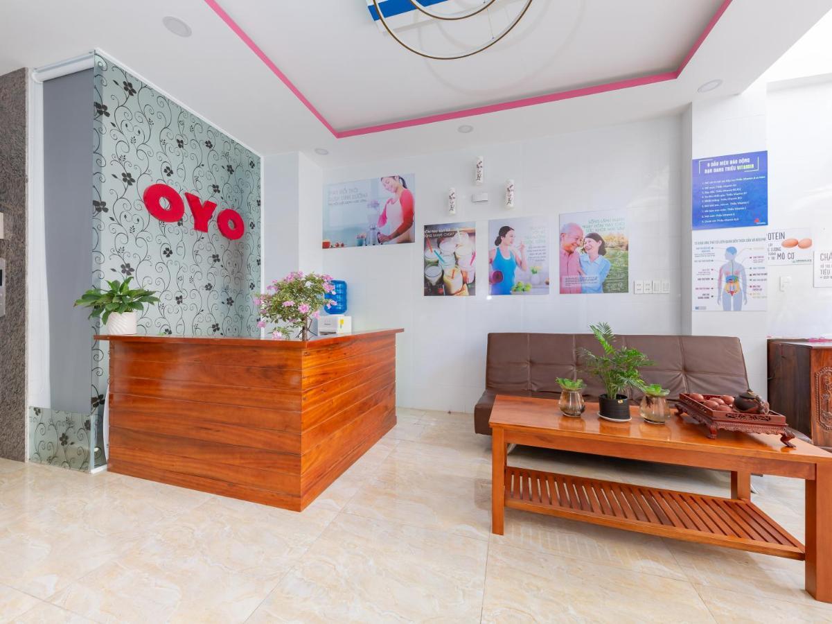 Oyo 1028 Flower House Apartment Nha Trang Exterior photo