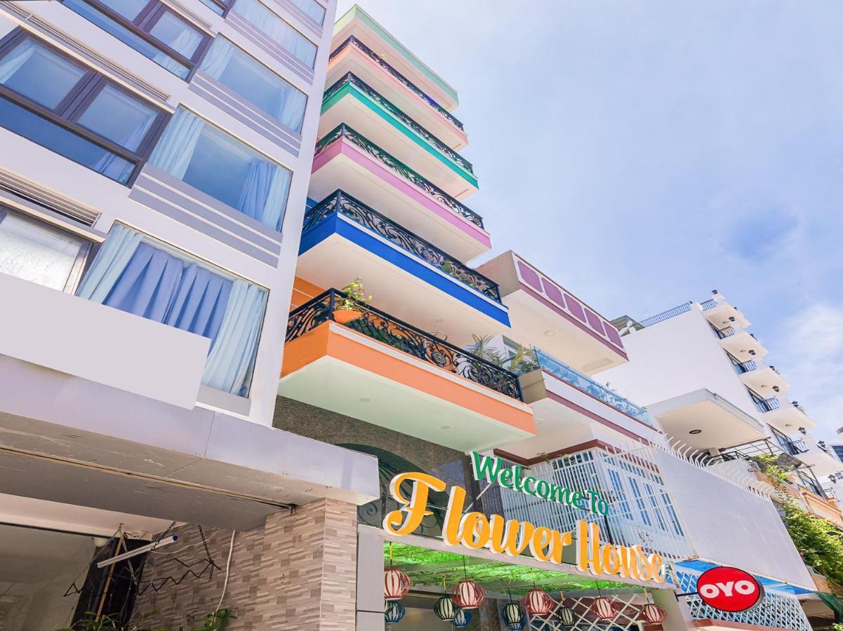 Oyo 1028 Flower House Apartment Nha Trang Exterior photo