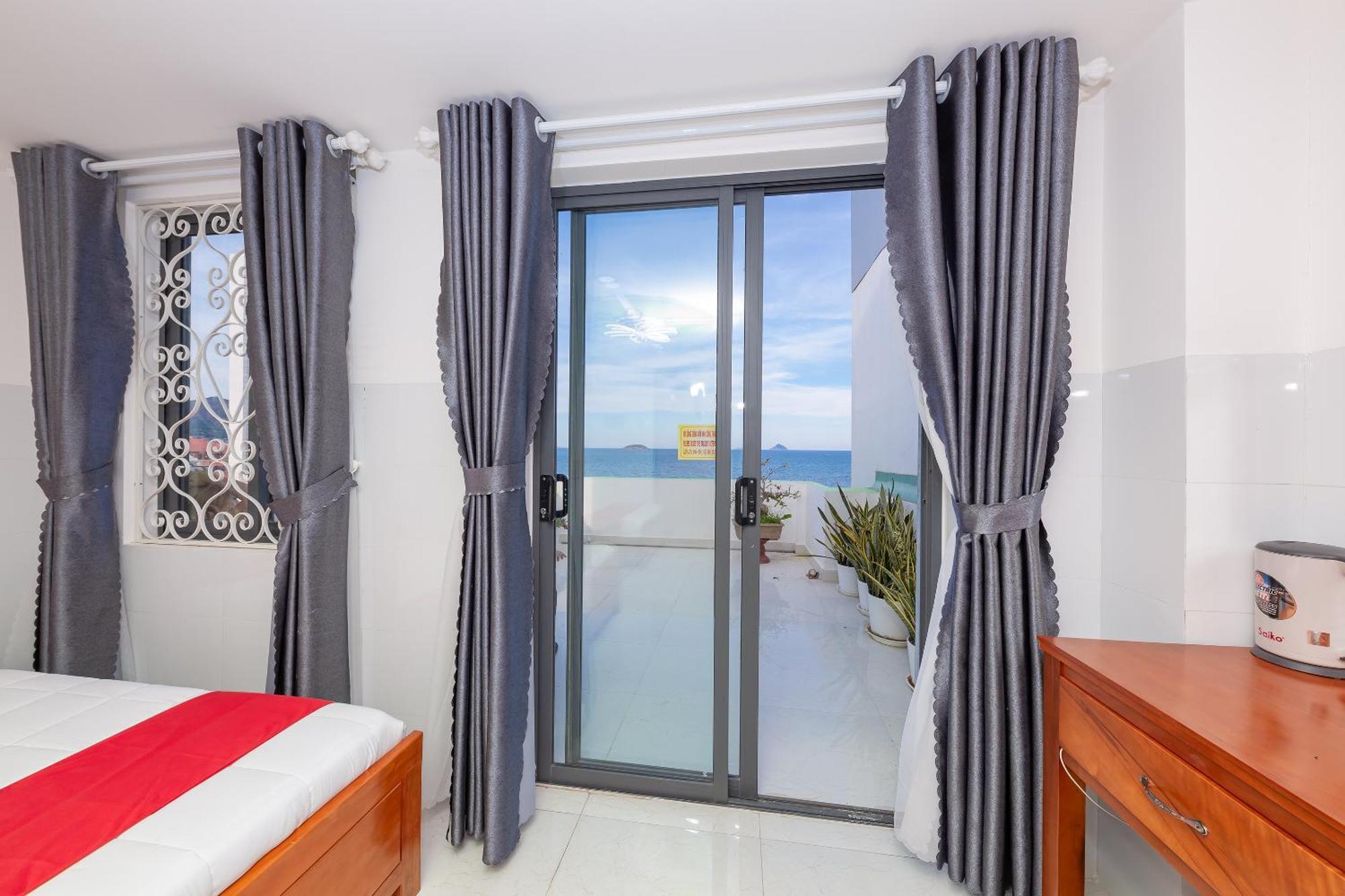 Oyo 1028 Flower House Apartment Nha Trang Exterior photo
